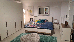 Schlafzimmer Mia
