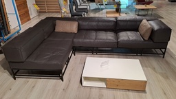 [15327..8] Sofa Easy Pieces