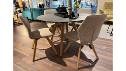 [15648..5 / 4 x 15648..9] Tisch Round mit 4 Stühle Honey