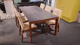 Tisch Pietro